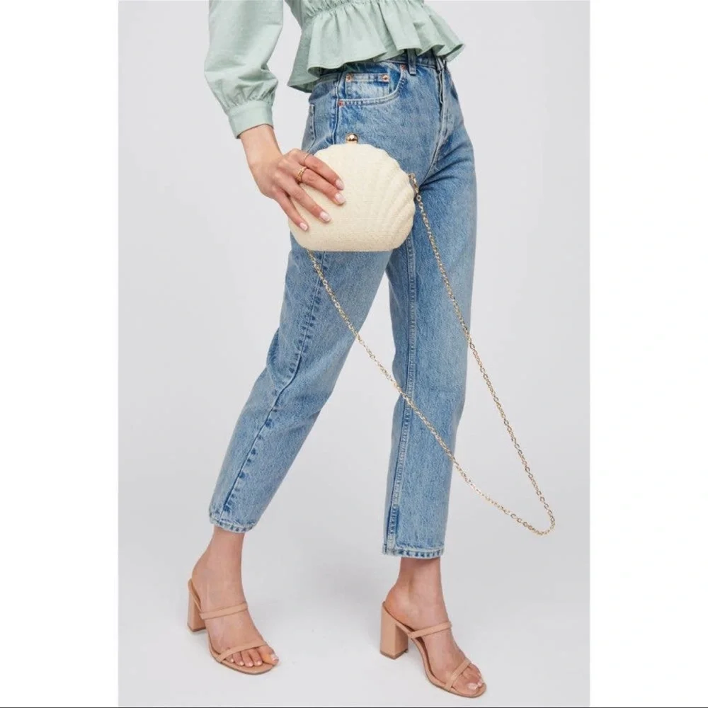 NWT Cream Seashell Purse - Picture 7 of 8